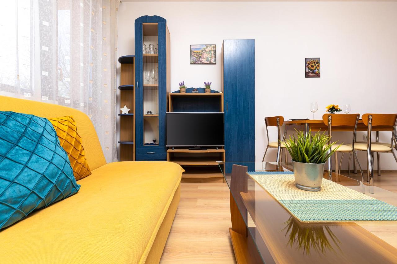 Lovely 1Bd Apartment Close To The Summer Theatre بلوفديف المظهر الخارجي الصورة